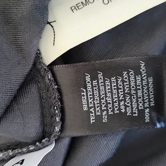 3 For $15 EUC Ann Taylor Lace and Pleated Top - Picture 7 of 7